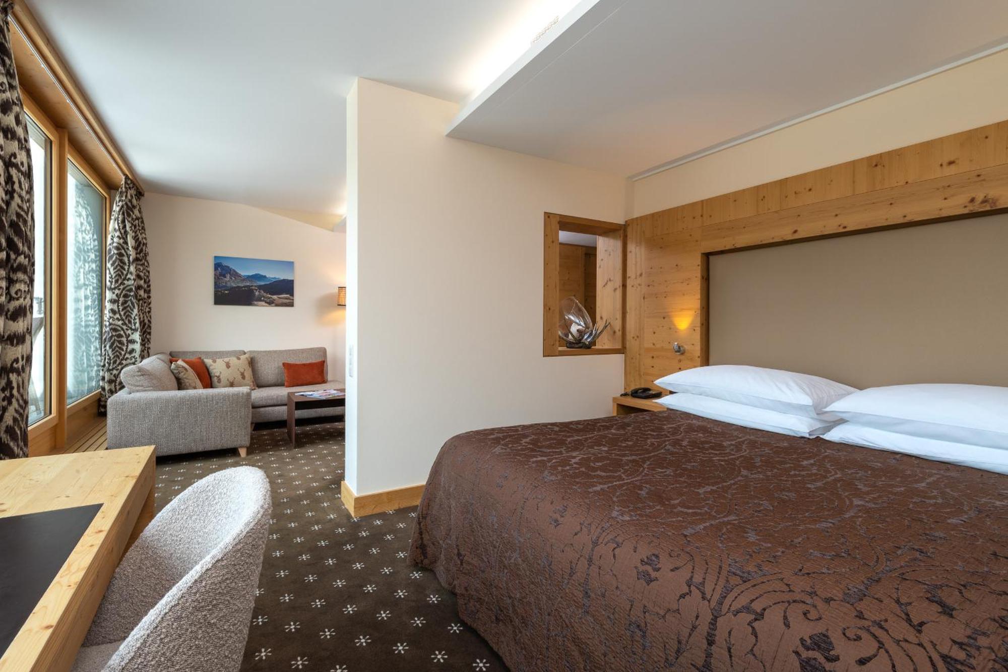 Nira Alpina Hotel Silvaplana Ngoại thất bức ảnh